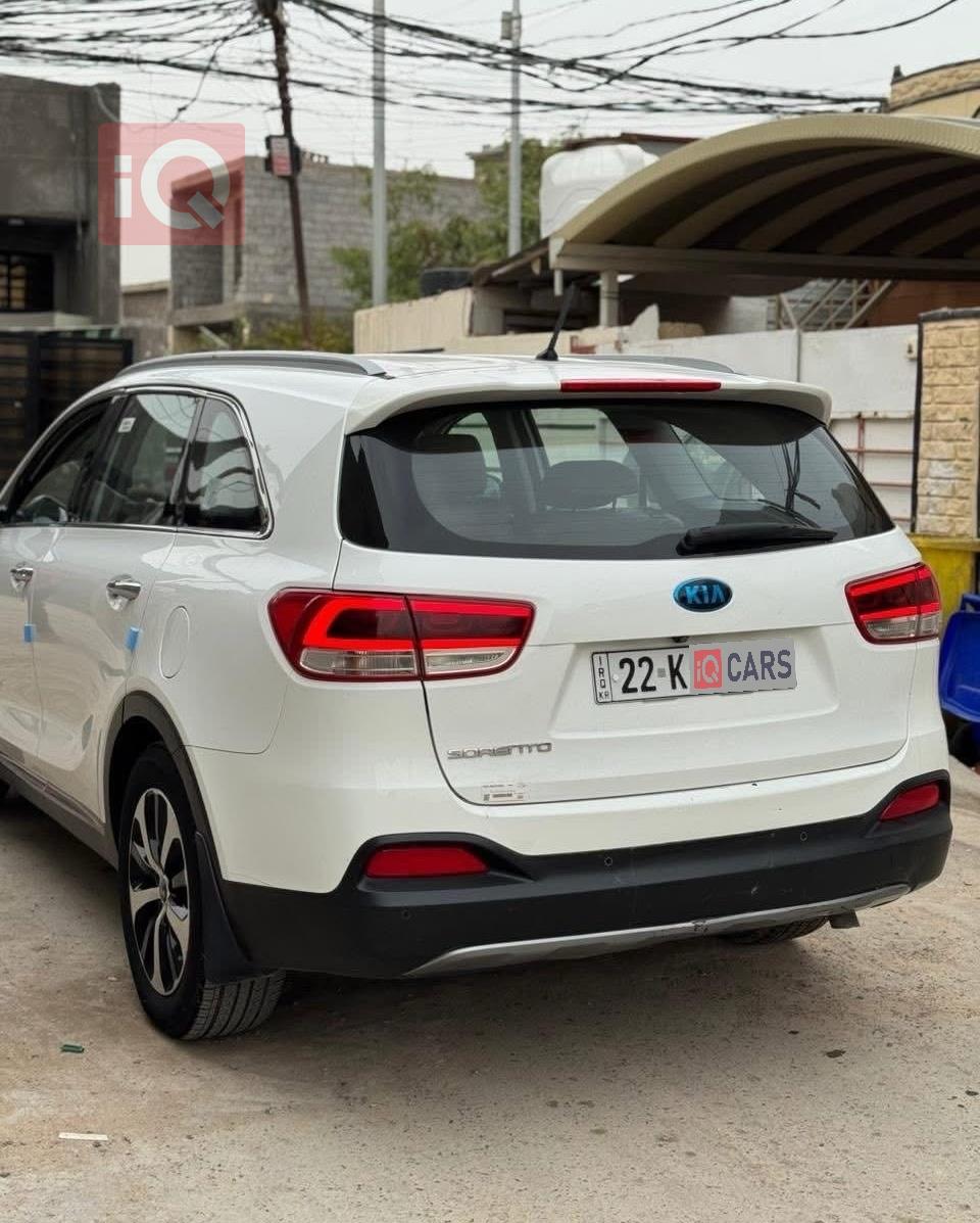 كيا سورينتو